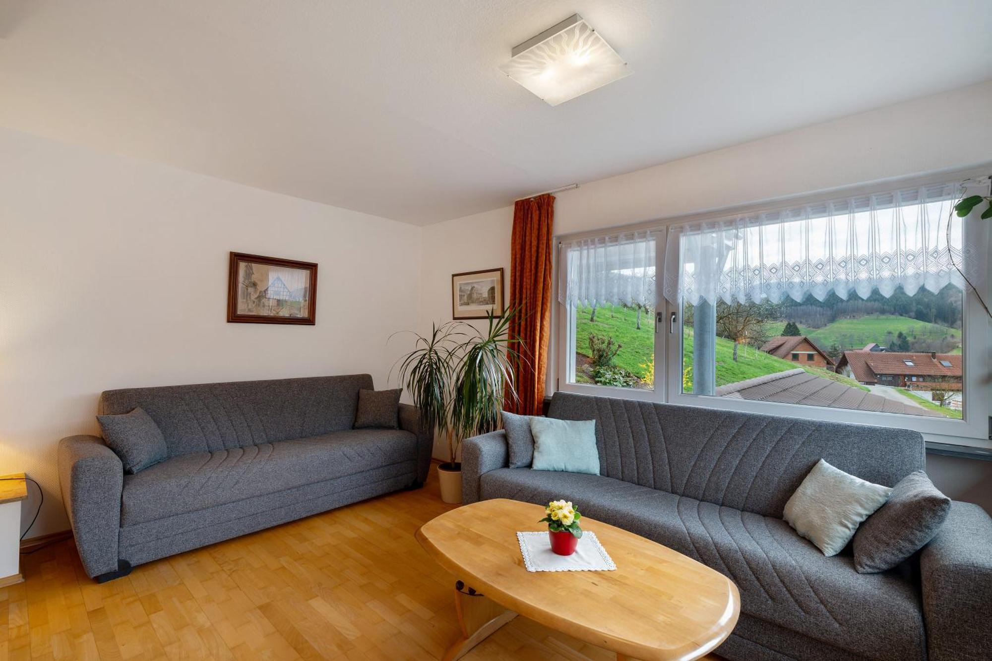 Ottenhofen im SchwarzwaldHaus Am Schroffenアパートメント エクステリア 写真